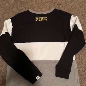 PINK VS Iowa Hawkeyes sweater